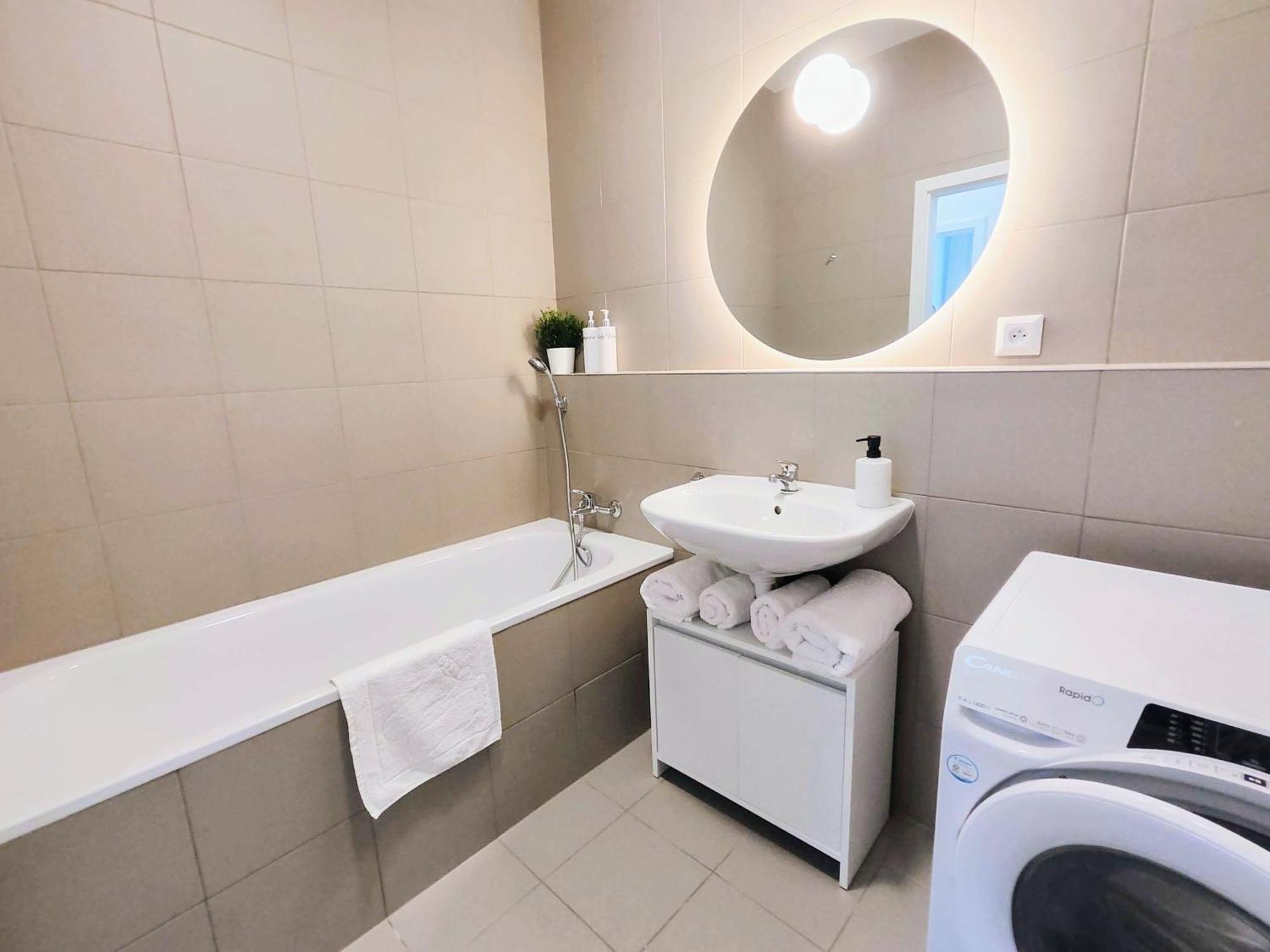 Cinnamon - Brand New - Presidential Garden - Air Conditioning - Free Parking Bratislava Dış mekan fotoğraf